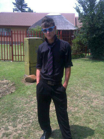 **** buddy, 30 Springs, Gauteng, South Africa