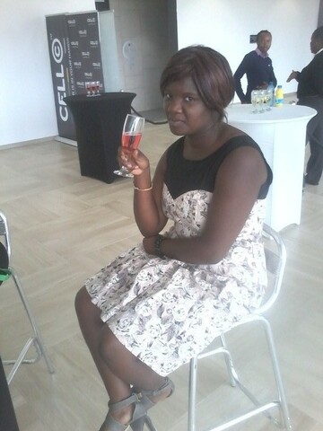 loluthando, 31 Soweto, Gauteng, South Africa
