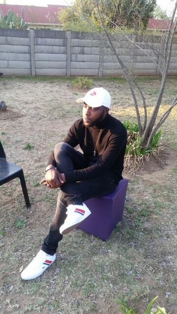 shinydimples, 40 Port Elizabeth, Eastern Cape, South Africa