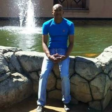Tshasa, 34 Ladysmith, KwaZulu-Natal, South Africa