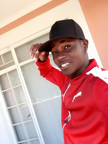 yemi3, 33 Sandton, Gauteng, South Africa