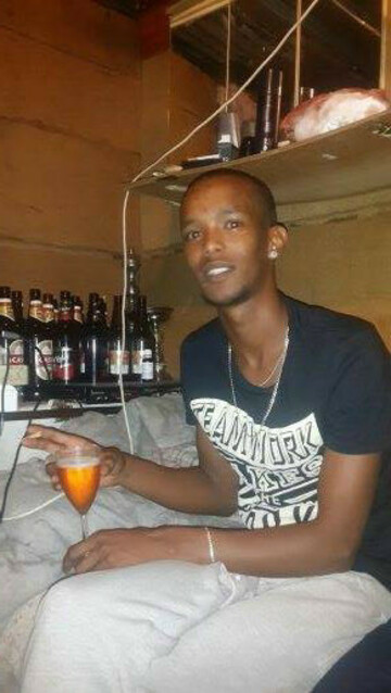 James195, 33 Cape Town, Western Cape, South Africa