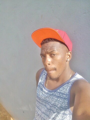 genius guy, 31 Krugersdorp, Gauteng, South Africa