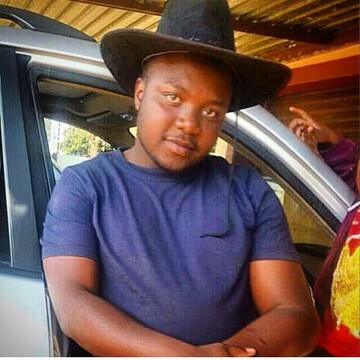 rDee, 32 Kempton Park, Gauteng, South Africa