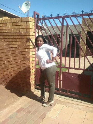 Lady j11, 34 Roodepoort, Gauteng, South Africa