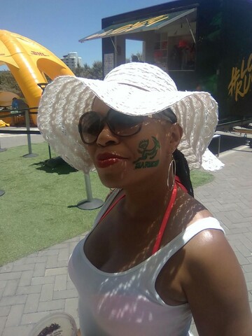lucy39, 42 Cape Town, Western Cape, South Africa