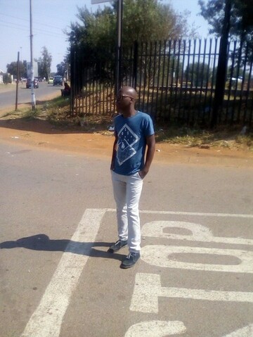 lucky 100, 37 Soweto, Gauteng, South Africa