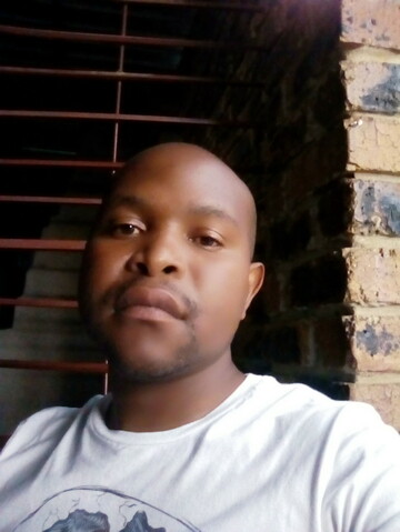 mthizola, 35 Heilbron, Free State, South Africa