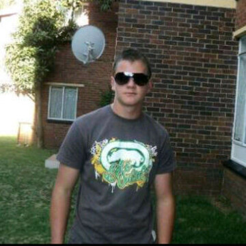 THANIS, 31 Johannesburg, Gauteng, South Africa