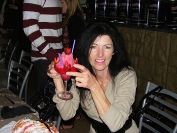 Lizzy79, 68 Sandton, Gauteng, South Africa