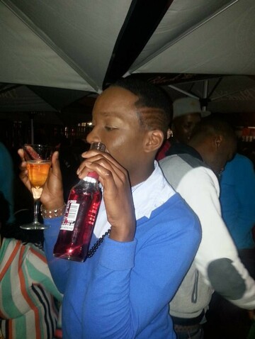 Vuyi19, 34 Rustenburg, North West, South Africa