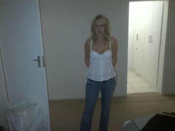 Justine6, 48 Sandton, Gauteng, South Africa