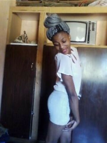 Lira35, 30 Hartbeespoort, North West, South Africa
