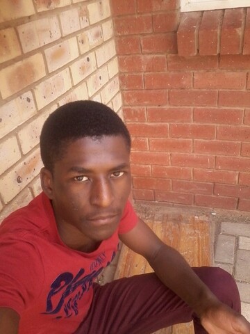 Genaro6, 28 Mafikeng, North West, South Africa