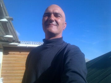 skinhead, 54 Mossel Bay, Western Cape, South Africa