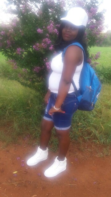 Buhle37, 26 Hekpoort, Gauteng, South Africa