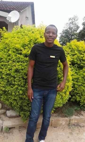 Lebogang18, 34 Hoedspruit, Limpopo, South Africa