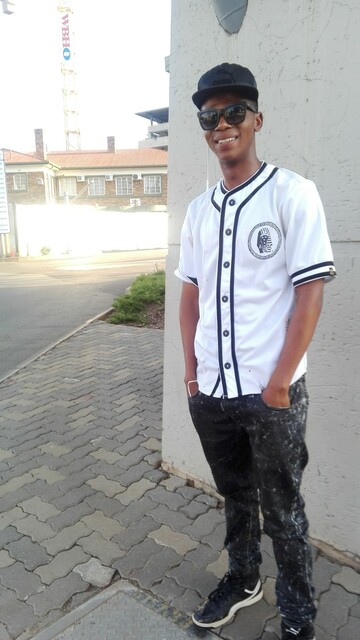 liphood, 31 Soweto, Gauteng, South Africa