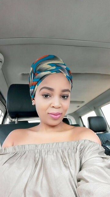 Sindi D, 30 Johannesburg, Gauteng, South Africa