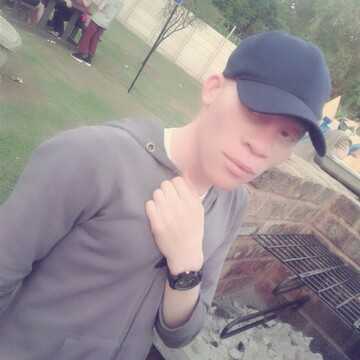 Hlenge, 27 Pretoria, Gauteng, South Africa