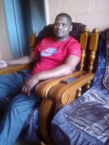 jumper, 47 Jeffreys Bay, Eastern Cape, South Africa