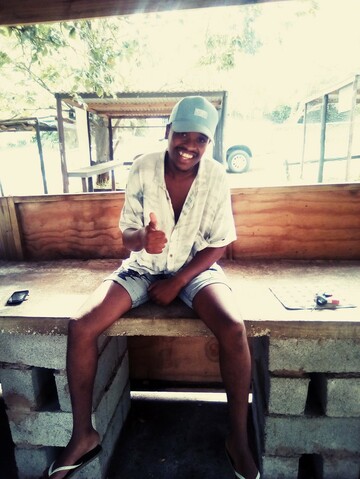 fish-bone, 29 Uvongo, KwaZulu-Natal, South Africa
