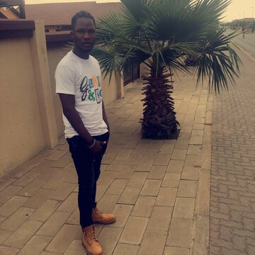 Abayomi, 30 Johannesburg, Gauteng, South Africa