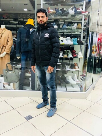 huzzu, 32 Johannesburg, Gauteng, South Africa
