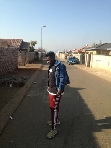 Brandon26, 35 Soweto, Gauteng, South Africa