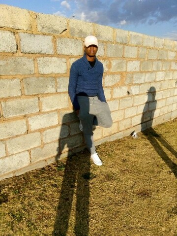 lele22, 32 Soweto, Gauteng, South Africa