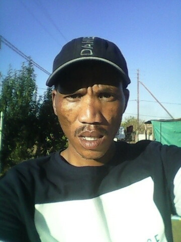 Mr.Sellden, 40 Klerksdorp, North West, South Africa
