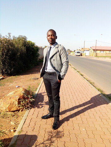 Lawrence, 38, 34 Johannesburg, Gauteng, South Africa
