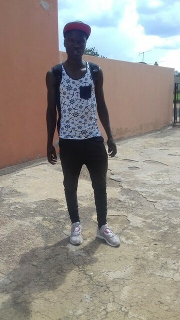 Tshemologo, 32 Vereeniging, Gauteng, South Africa
