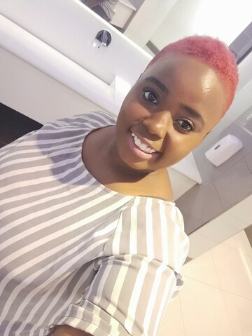 Khanyi14, 30 Soweto, Gauteng, South Africa