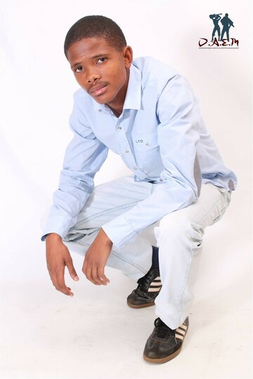 thobani_tedelex, 32 Soweto, Gauteng, South Africa