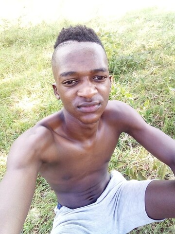 Rhoo, 26 Soweto, Gauteng, South Africa