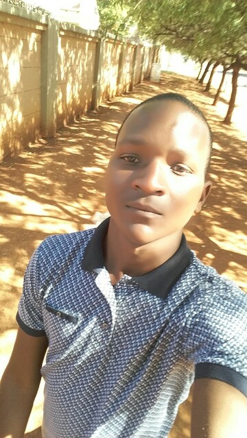chichic, 28 Pretoria, Gauteng, South Africa
