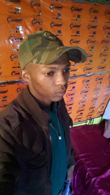 bra luu, 29 Cape Town, Western Cape, South Africa