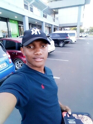 Luyah2, 26 Durban, KwaZulu-Natal, South Africa