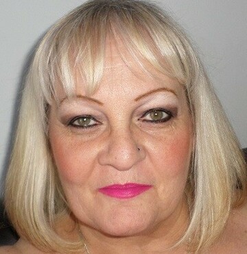 Lou Ann, 71 Cape Town, Western Cape, South Africa