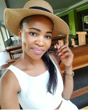 dimples14, 34 Johannesburg, Gauteng, South Africa