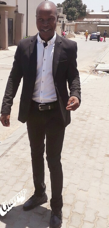 kgonza, 32 Randburg, Gauteng, South Africa