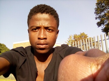 Looker, 29 Soweto, Gauteng, South Africa