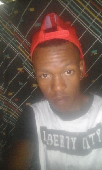 kaybee18, 29 Thokoza, Gauteng, South Africa