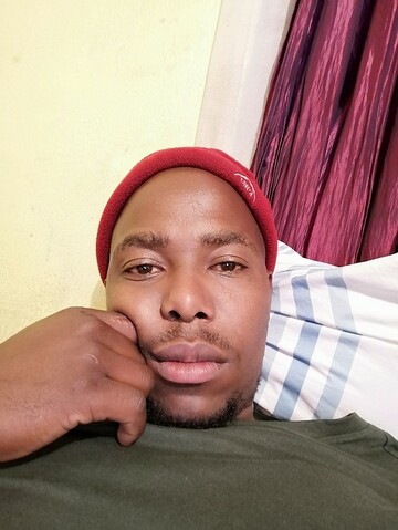 Warren7, 37 Lusikisiki, Eastern Cape, South Africa