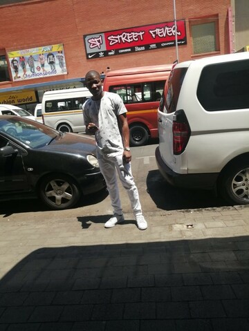 Dee104, 39 Pretoria, Gauteng, South Africa