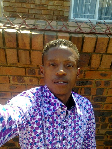 thato sekome, 35 Benoni, Gauteng, South Africa