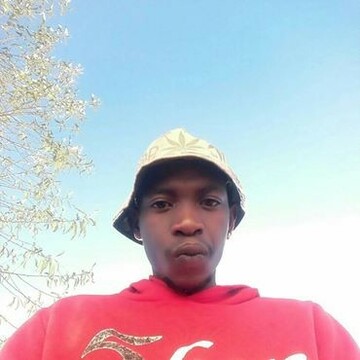 MTHEMBU102, 31 Benoni, Gauteng, South Africa