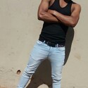 Arty Gallery Photo 3
