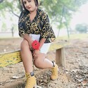 Peaches362 Gallery Photo 8